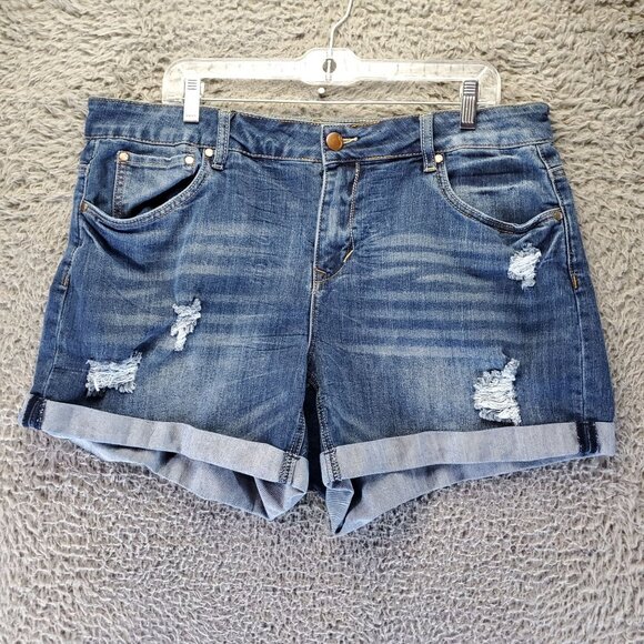 Dollhouse Shorts Womens Size 16 Blue Dylan Distressed Denim Cuffed Jorts - Picture 1 of 12